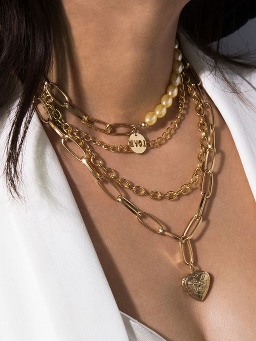 Joker and Witch Lianne Chain Link Gold Layered Necklace
