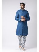 Blue color option, Currently selected