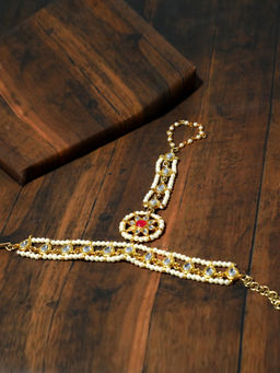 Karatcart - Gold-Plated Pearl Beads Kundan Chain Hathphool with Red Stone