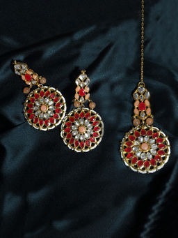 Karatcart - Gold Plated Red and Peach Kundan Dangler Earrings with Maangtikka (Set of 2)