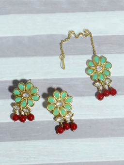 Karatcart - Gold Plated Red Beads Lime Green Kundan Dangler Earrings with Maangtikka (Set of 2)