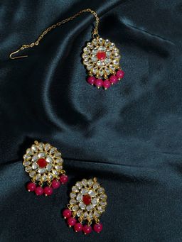 Karatcart - Gold Plated Pink Beads Kundan Dangler Earrings with Maangtikka (Set of 2)