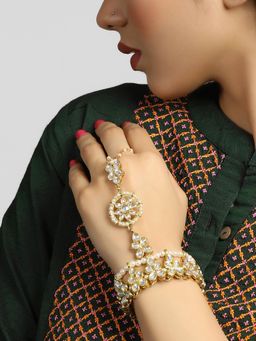 Karatcart - Traditional Gold Plated Kundan Hathphool