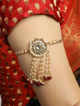 Karatcart - Traditional Gold Plated Red Beads Kundan Bajubandh
