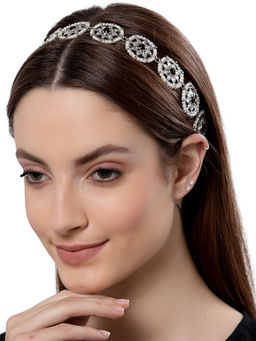 Karatcart - Oxidised Sliver-Toned Black Kundan Studded Hairband for Women