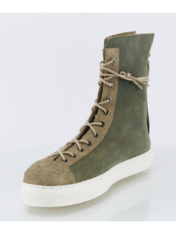 Kavith Sainaani - Senah Sneakers