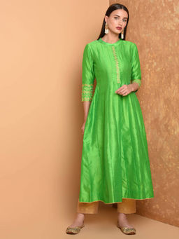 Kaanchie Nanggia - Green Anarkali Silk Kurta With Brocade Pant (Set Of 2)