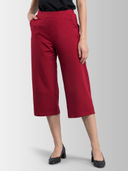 Maroon color option, Currently selected