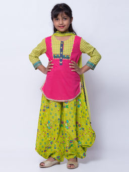 Biba - Pink Solid Kurta With Dhoti Pants & Dupatta (Set of 3)