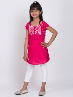 Biba - Pink Solid Kurta With Leggings (Set of 2)