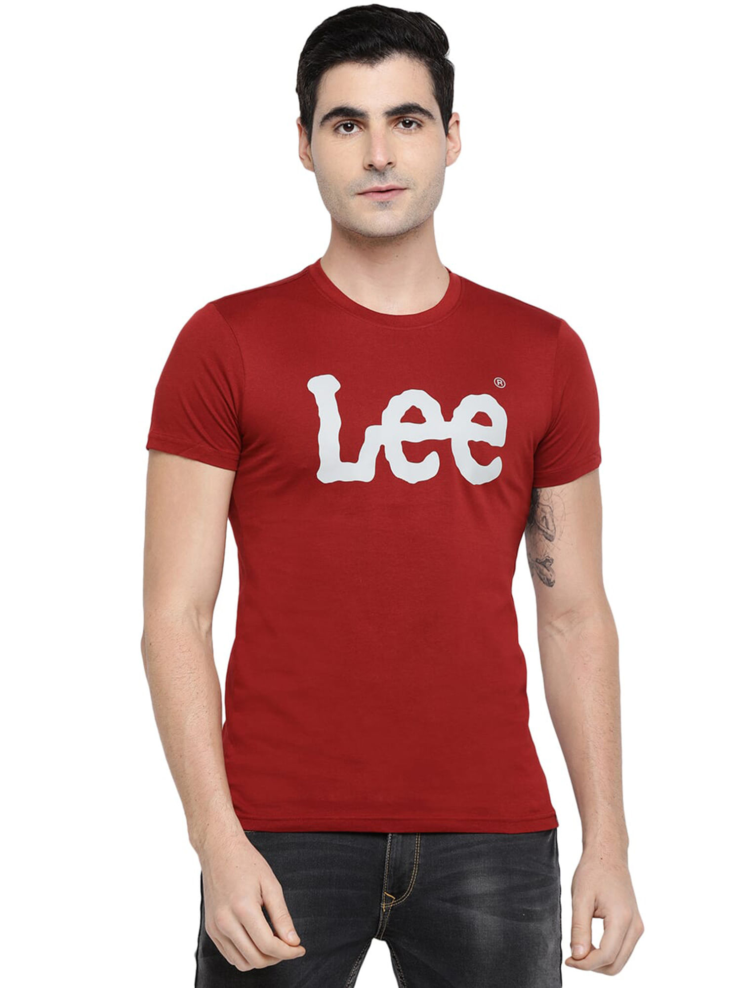 Lee Men Red T-Shirt Online|Nykaa Fashion