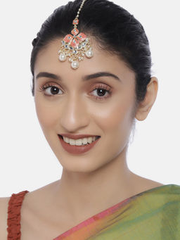 Laida - Women Gold Plated Rhombus Shaped Maangtikka