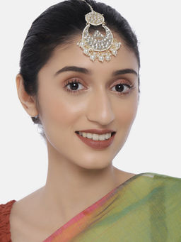 Laida - Women Gold Plated Chand Shaped Maangtikka