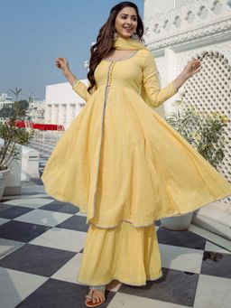Lavanya The Label - Yellow Solid Kurta And Palazzo With Dupatta (Set of 3)