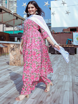 Lavanya The Label - Pink Floral Kurta With Palazzo & Dupatta (Set of 3)
