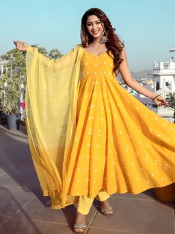 Lavanya The Label - Yellow Bandhej Anarkali (Set of 3)