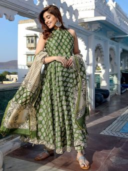 Lavanya The Label - Green Chanderi Anarkali (Set of 3)