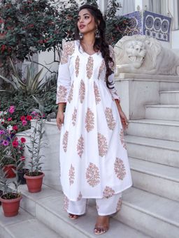 Lavanya The Label - White Printed Kurta (Set of 2)