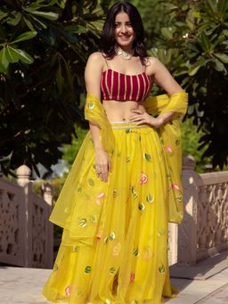 Lavanya The Label - Yellow Organza Lehenga Choli (Set Of 3)