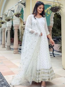 Lavanya The Label - White Georgette Anarkali (Set of 3)