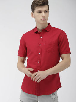 Levi's - Men Red Slim Fit Casual Shirt