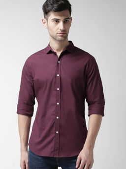Levi's - Men Maroon Slim Fit Casual Shirt