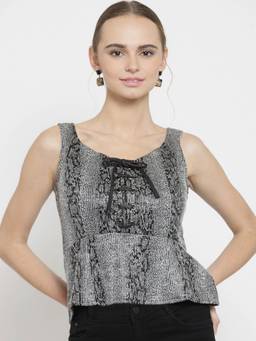 Latin Quarters - Women Printed Top