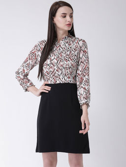 Latin Quarters - Off White Printed Long Sleeves Dress