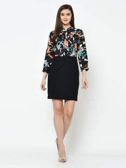Latin Quarters - Black Printed Long Sleeves Dress