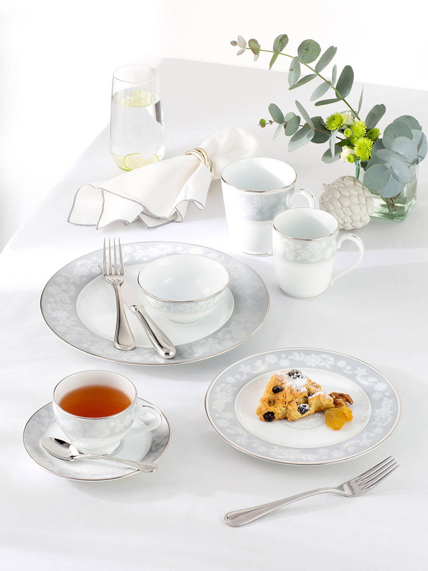 Buy NORITAKE Japan Hearth Collection Winter Sonata Tea Set Online