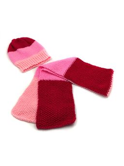 Magic Needles - Pink Acrylic & Resin Cap And Scarf (Set Of 2)
