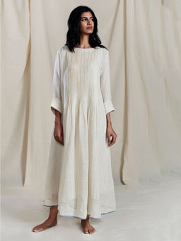 Mati - Off White Acaru Aakaar Solid Dress - Customisable