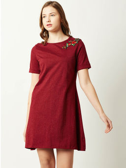 Miss Chase - Women's Maroon Short Sleeve Floral Embroidered Mini A-Line Dress