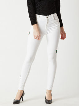 Miss Chase - Women's White Skinny Mid Rise Embroidered Patch Stretchable Denim Jeans