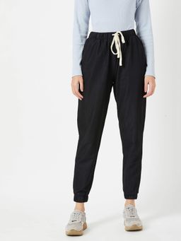 Miss Chase - Women's Black Mid Rise Regular Fit Light Weight Denim Joggers