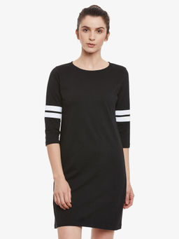 Miss Chase - Black Solid Dress