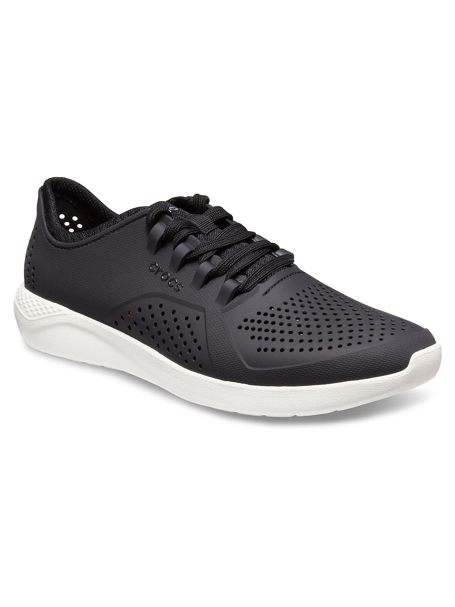 crocs pacer black