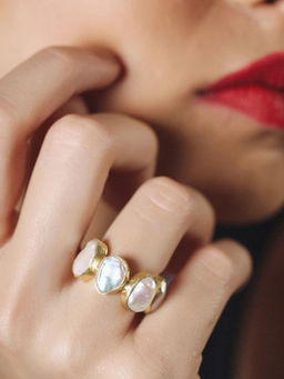 Mitali Jain - Charlotte Gold Pearl Band