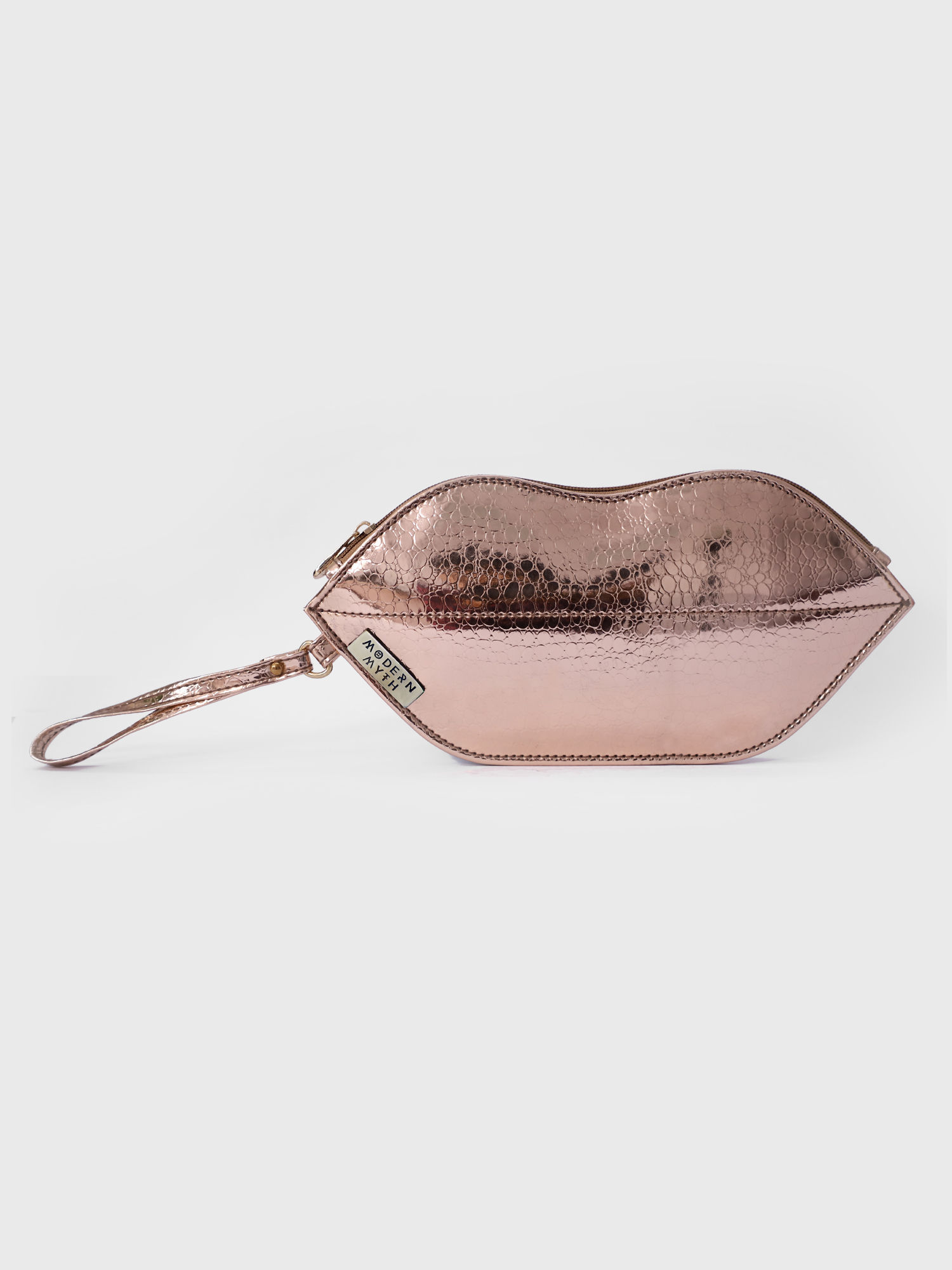 nykaa cosmetic pouch