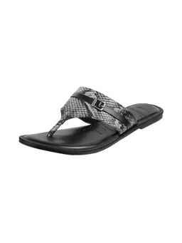 Mochi - Womens Black Flat ChappalsMochi Patterned Black Flats