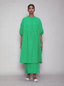 Green color option, Sold out, Currently selected