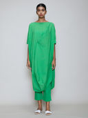 Green color option, Sold out, Currently selected