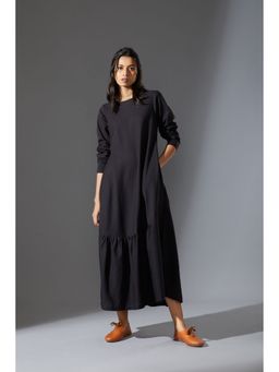 Mati - Black Solid Dress