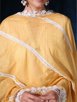 Mulmul - Cotton Daigonal Chunni