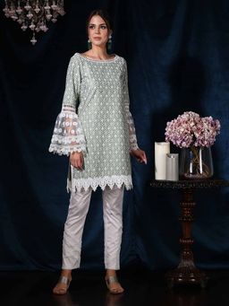 Mulmul - Green Cotton Embroidered Bellflower Kurta