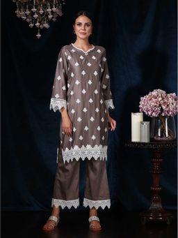 Mulmul - Cotton Embroidered Coral Bells Kurta