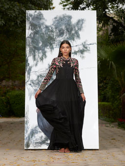 MANDIRA WIRK - Embroidered Tier Dress