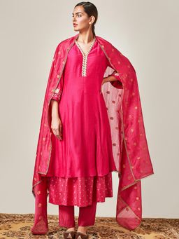 Myoho - Fuchsia Straight Pant