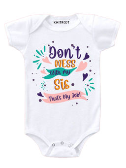 KNITROOT - Don'T Mess With My Sis White Onesie