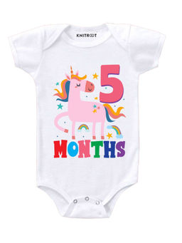 KNITROOT - White Unicorn Five Months Printed Onesie